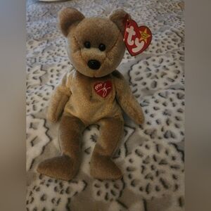 1999 ty signature collection beanie baby bear.